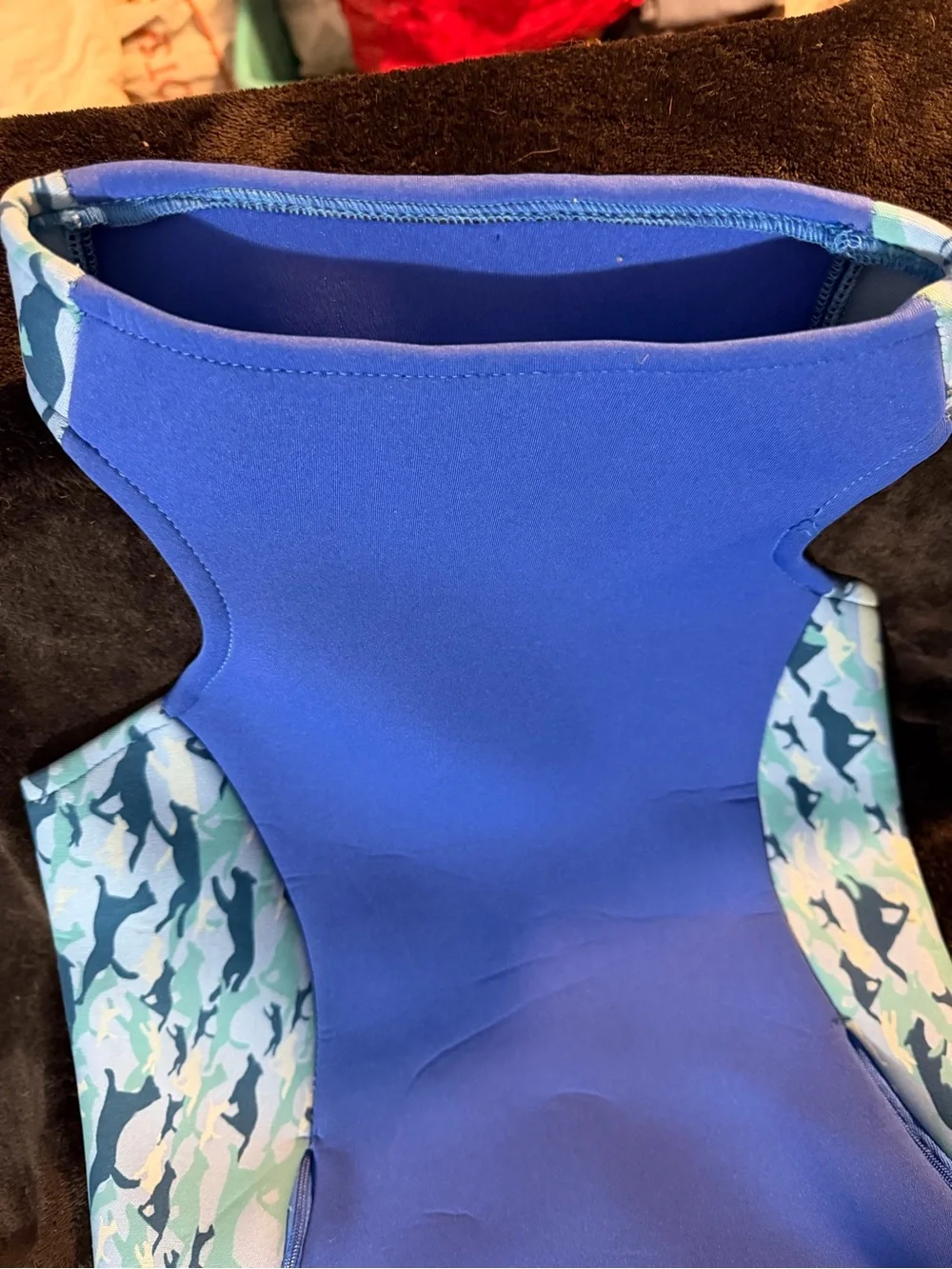 Fab4Pets durable neoprene
